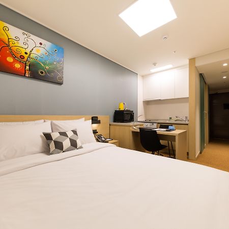 Howard Johnson By Wyndham Incheon Airport מראה חיצוני תמונה