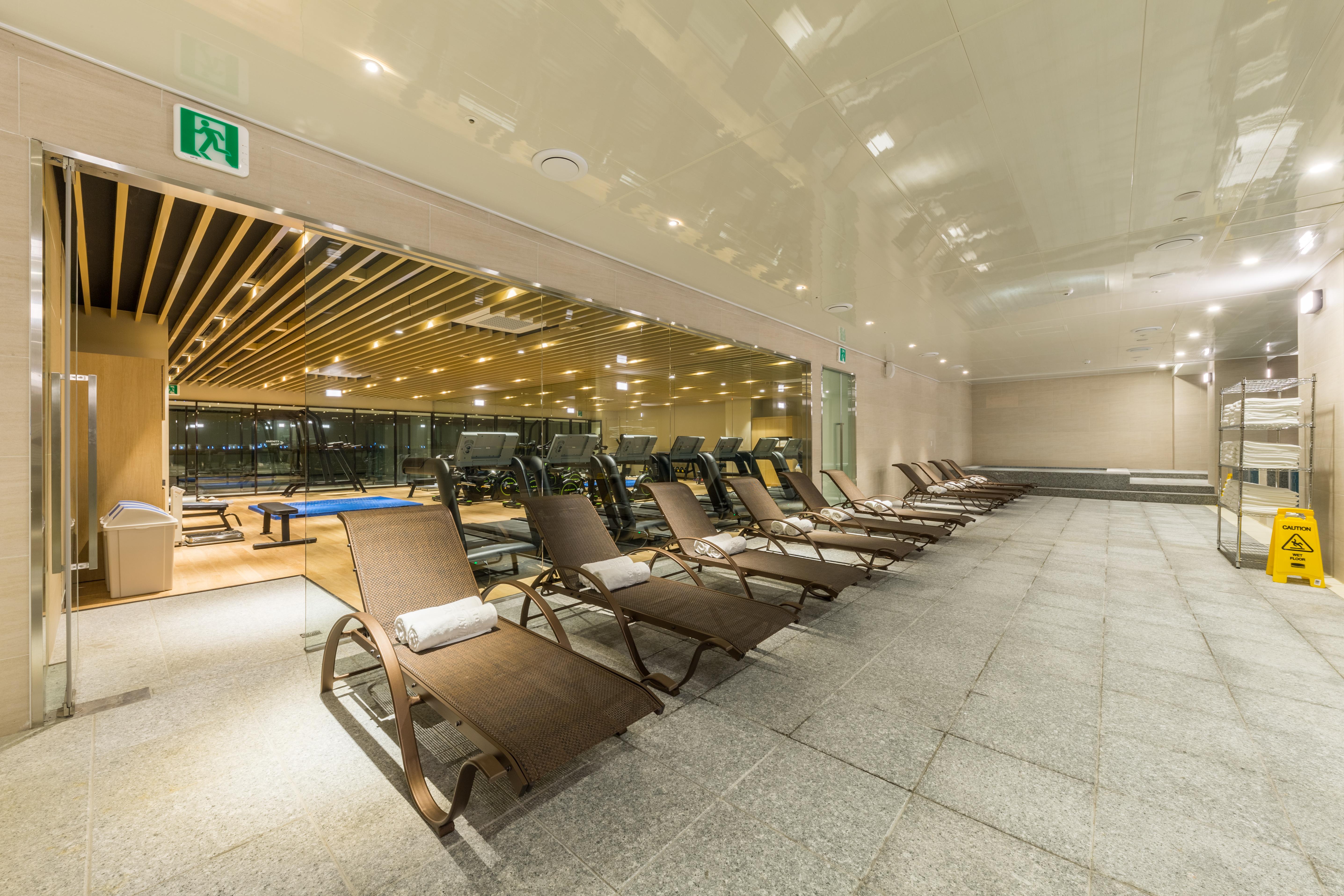Howard Johnson By Wyndham Incheon Airport מראה חיצוני תמונה