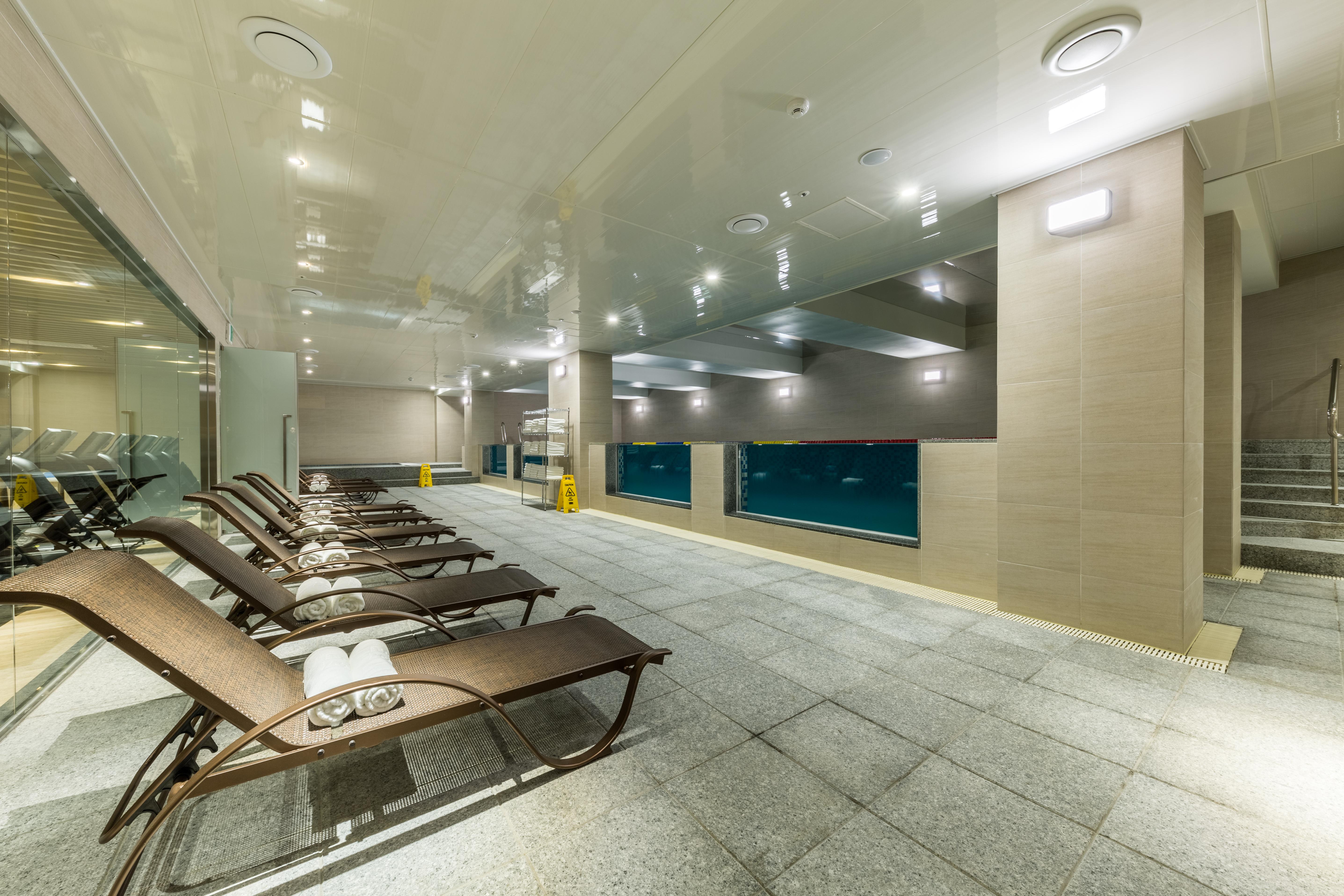 Howard Johnson By Wyndham Incheon Airport מראה חיצוני תמונה