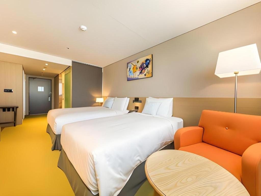 Howard Johnson By Wyndham Incheon Airport מראה חיצוני תמונה