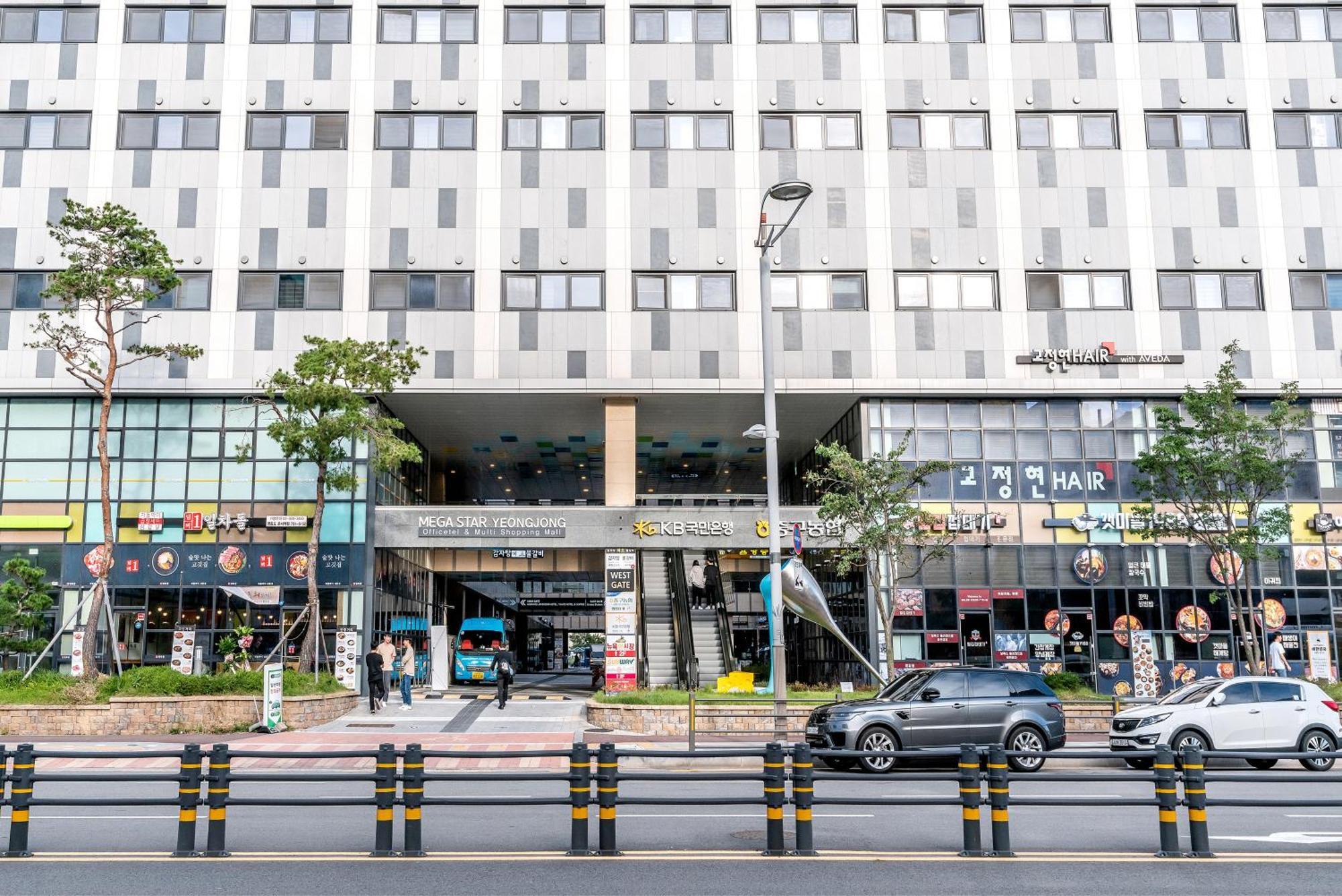 Howard Johnson By Wyndham Incheon Airport מראה חיצוני תמונה